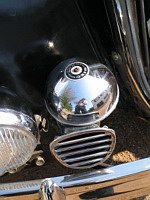 Citroen Traction avant 15, 6 cyl (10), Klaxon